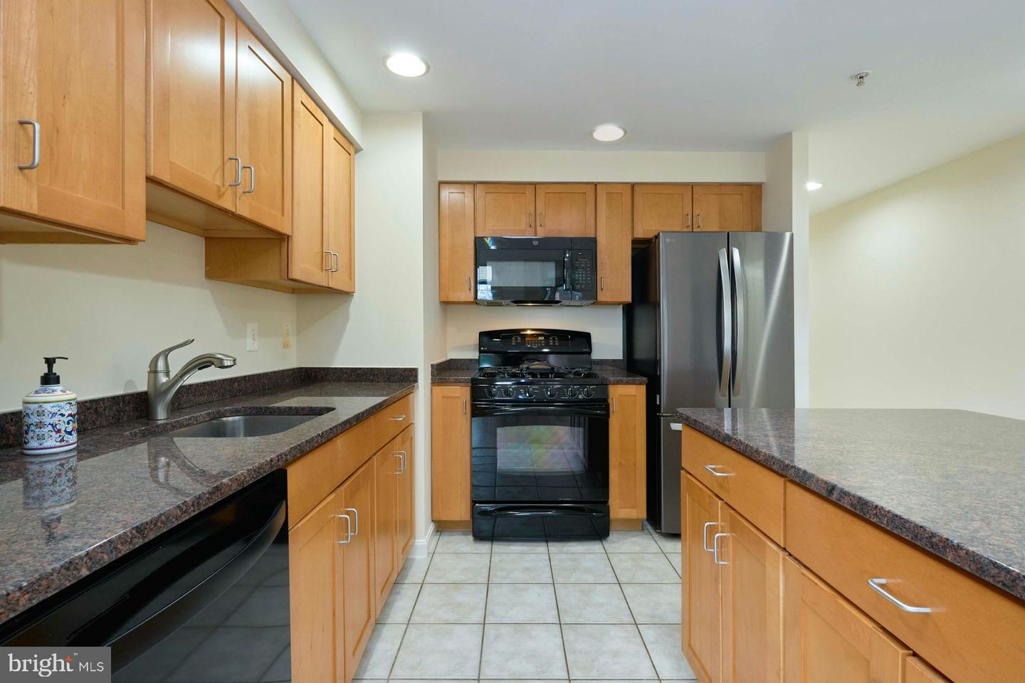 4490 MARKET COMMONS DR #501