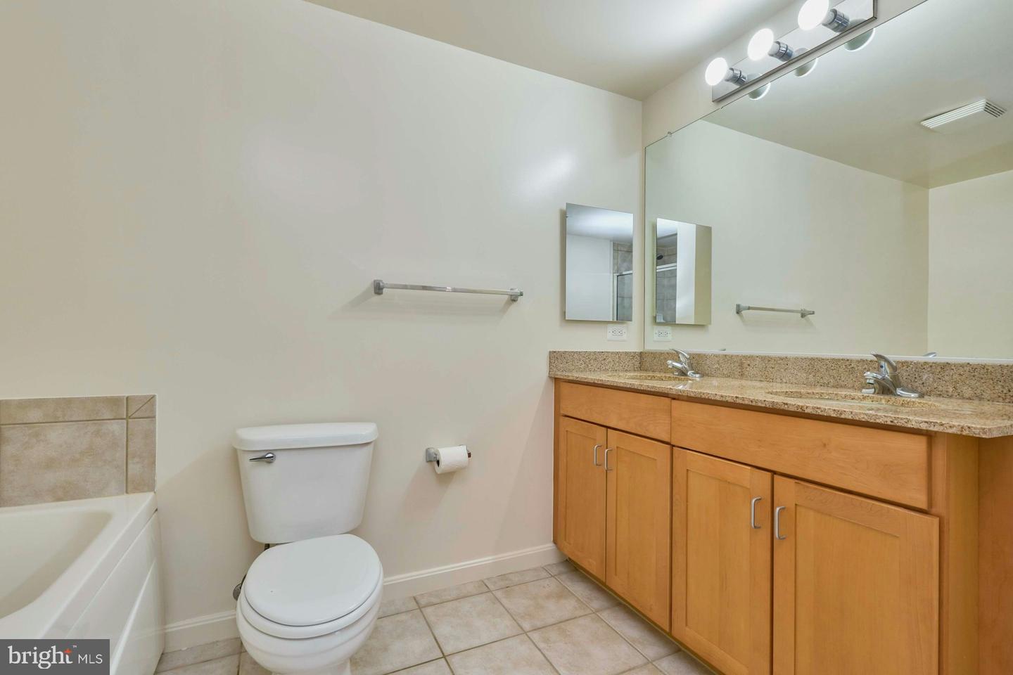 4490 MARKET COMMONS DR #501
