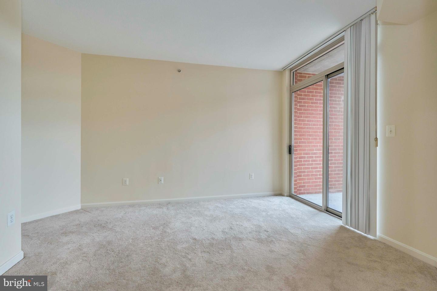 4490 MARKET COMMONS DR #501