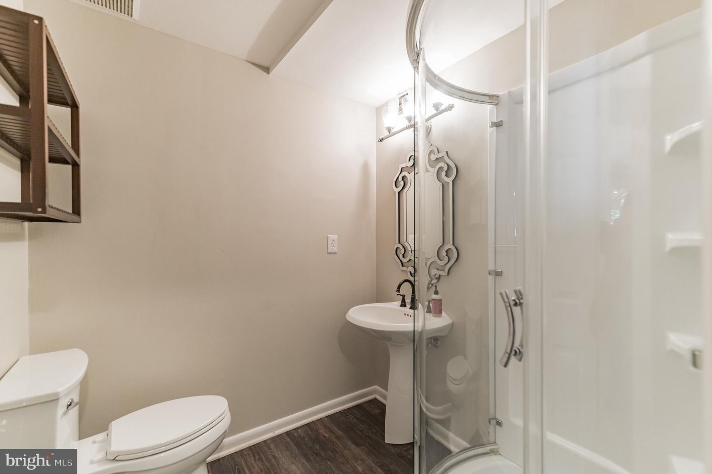 1518 POPLAR GROVE DR