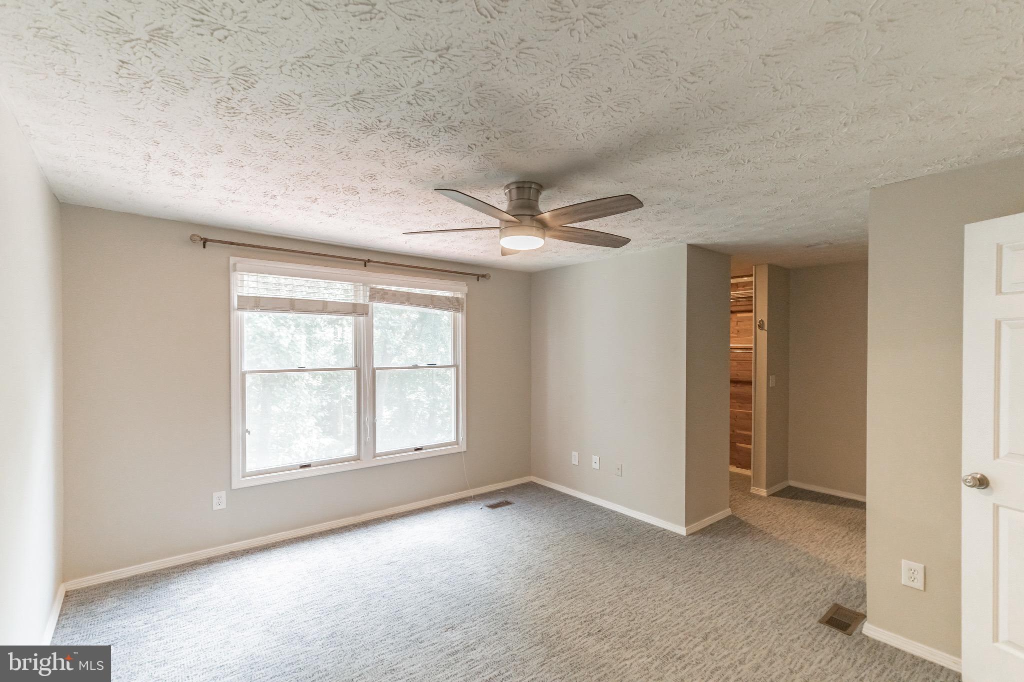 1518 POPLAR GROVE DR