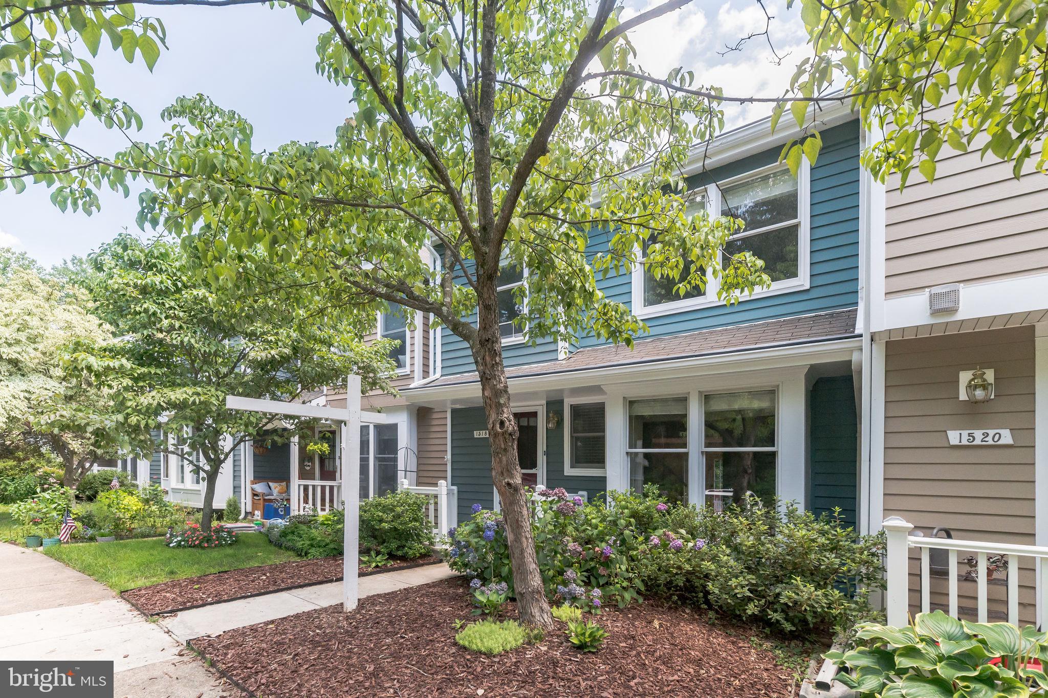 1518 POPLAR GROVE DR