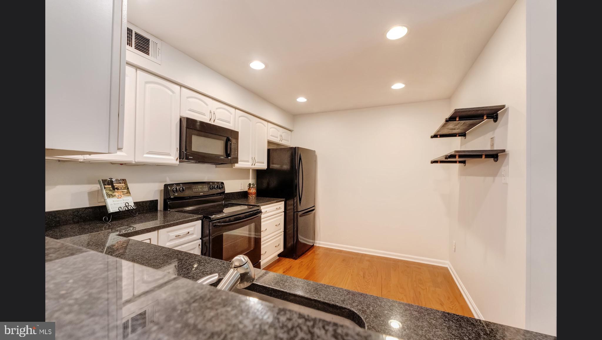 11709 KARBON HILL COURT 609A