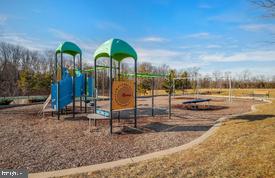 16016 Greymill Manor Dr