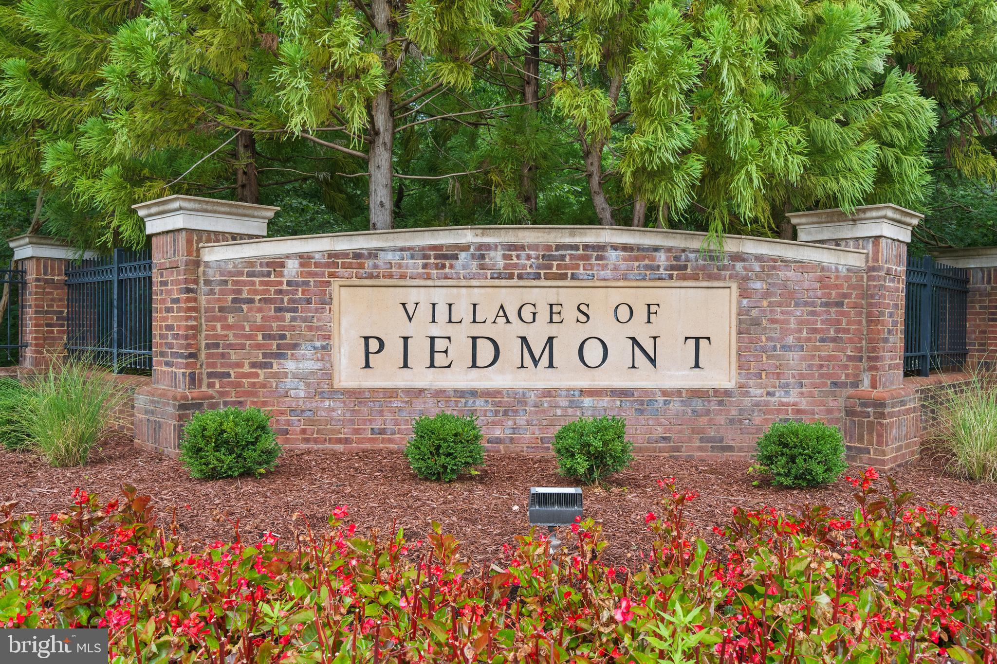 16016 Greymill Manor Dr