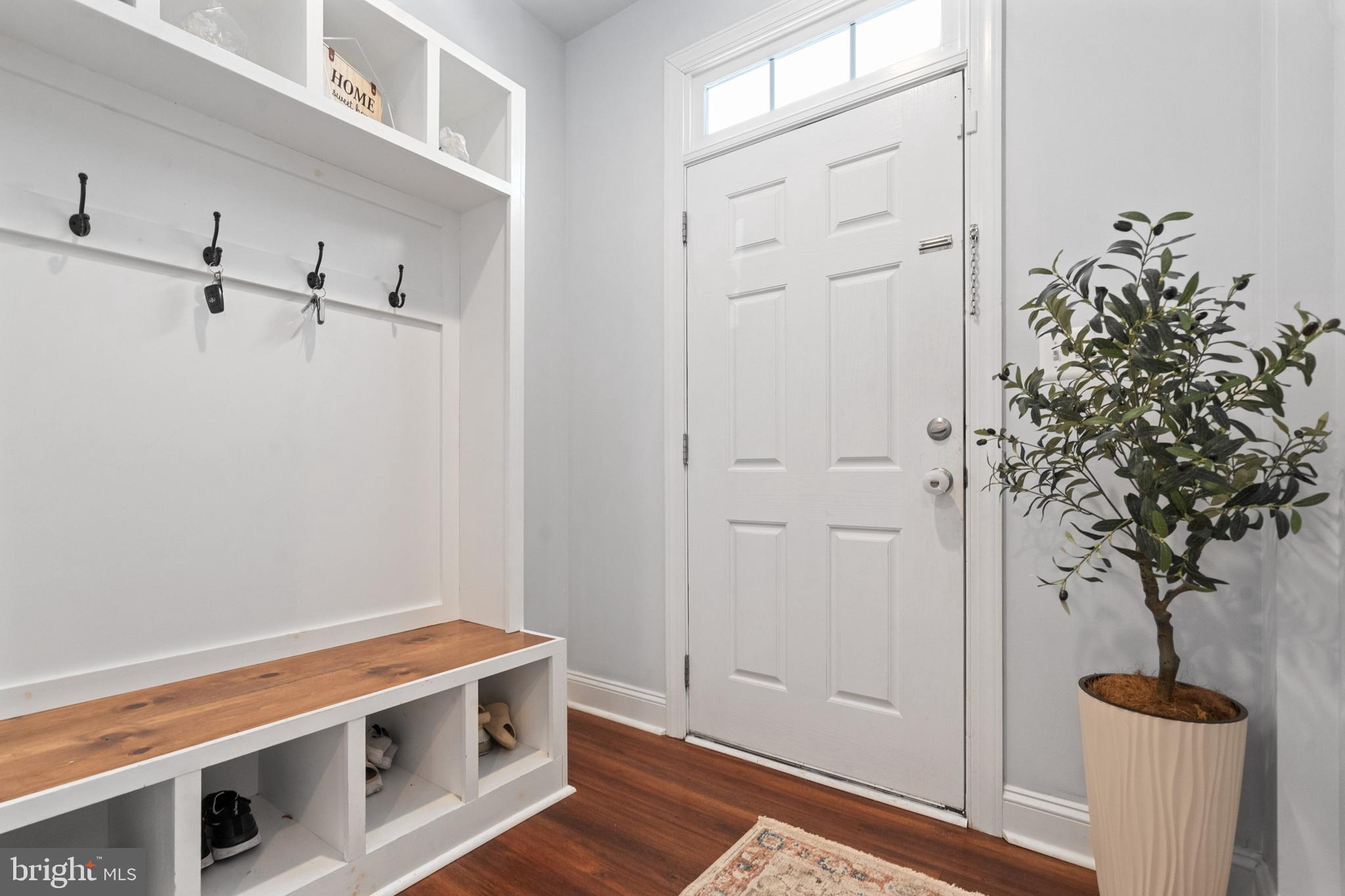 16016 Greymill Manor Dr