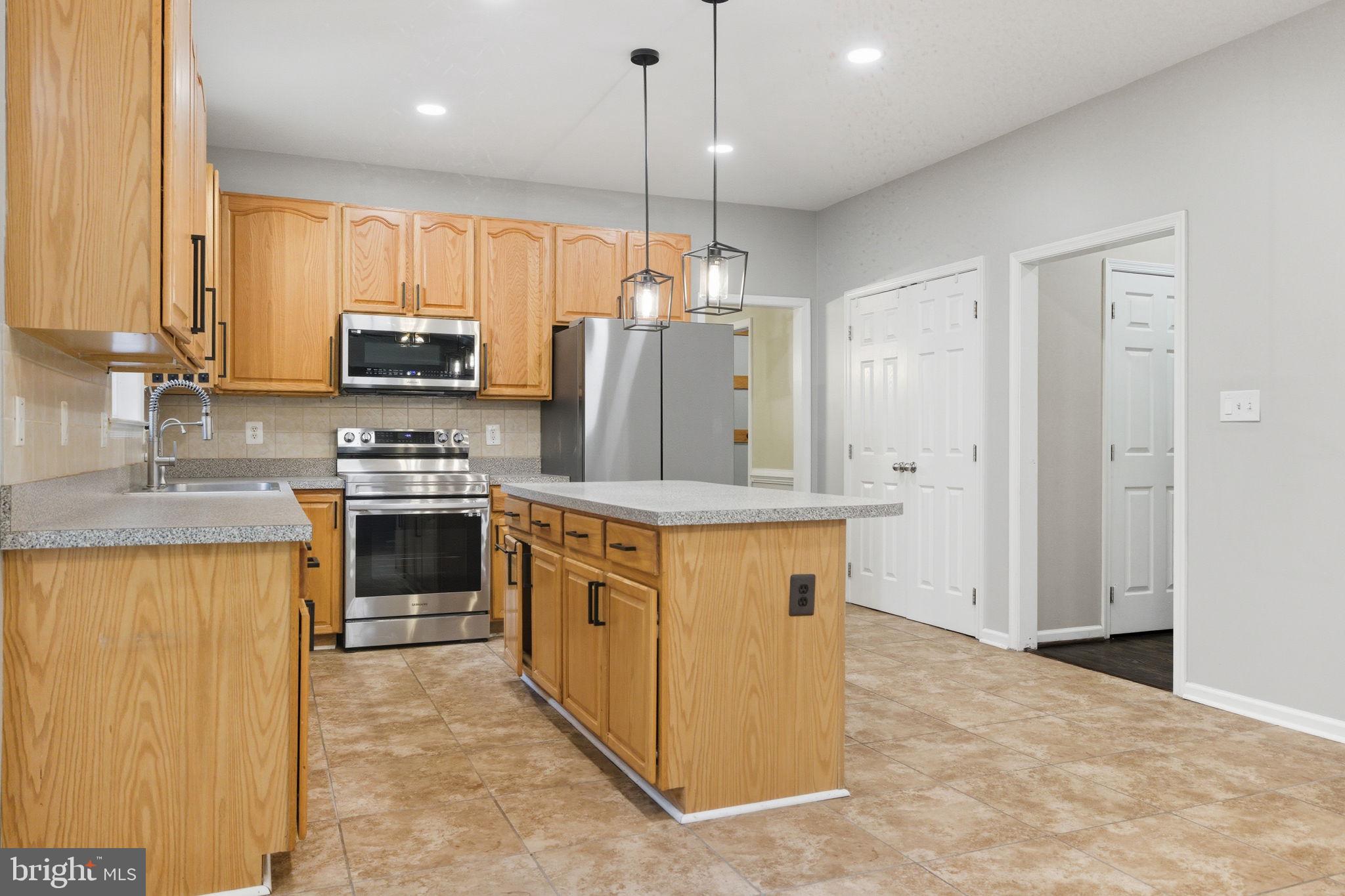 6363 YATES FORD ROAD