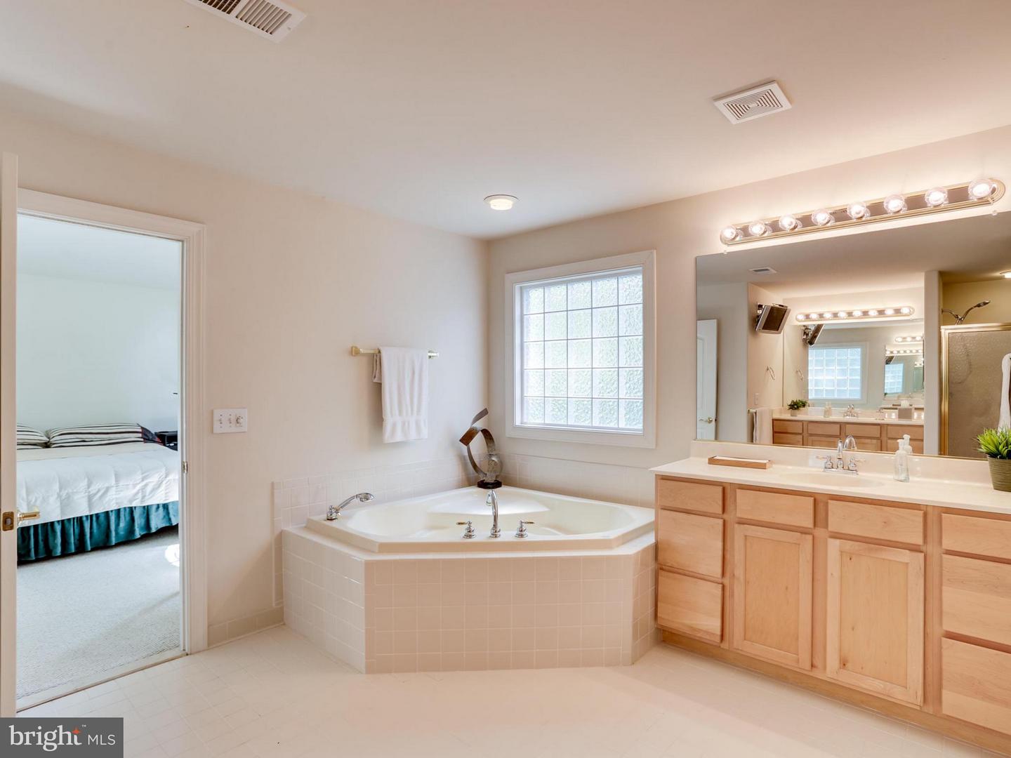 130 Cherry Hill Dr