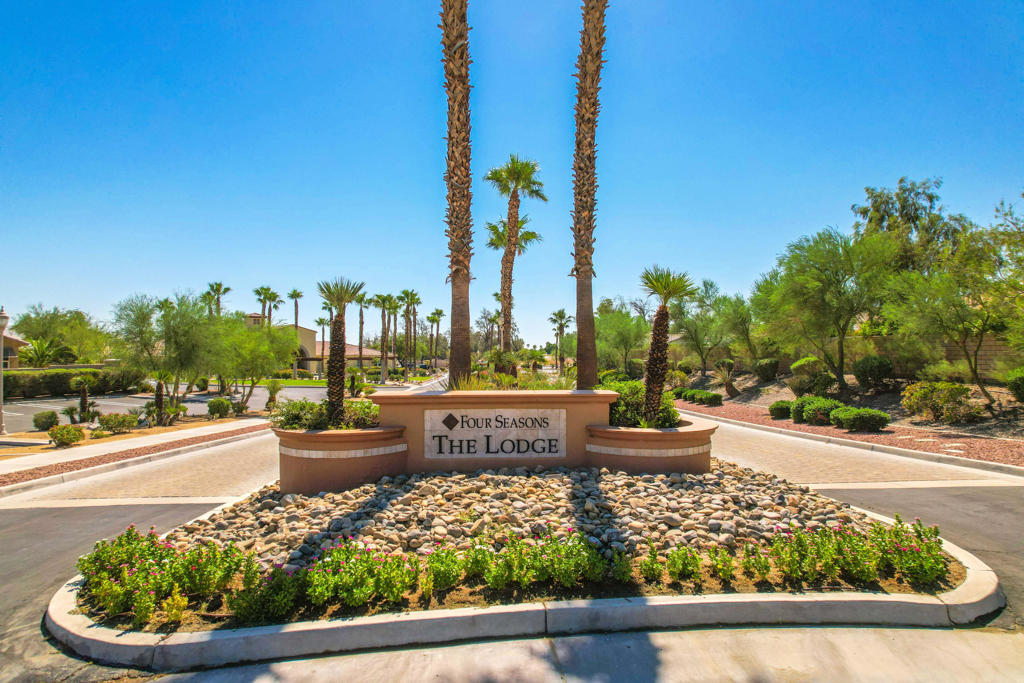 3715 Date Palm Trail