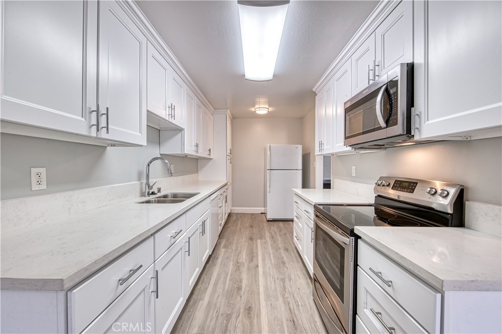 277 Pleasant Street 217