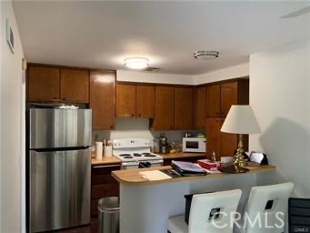 331 W Rosewood Avenue B