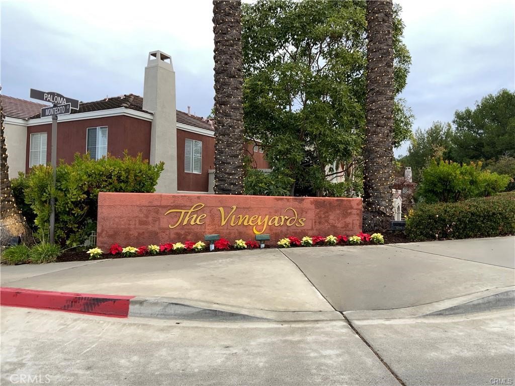 8 Santa Barbara Court