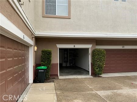 8 Santa Barbara Court