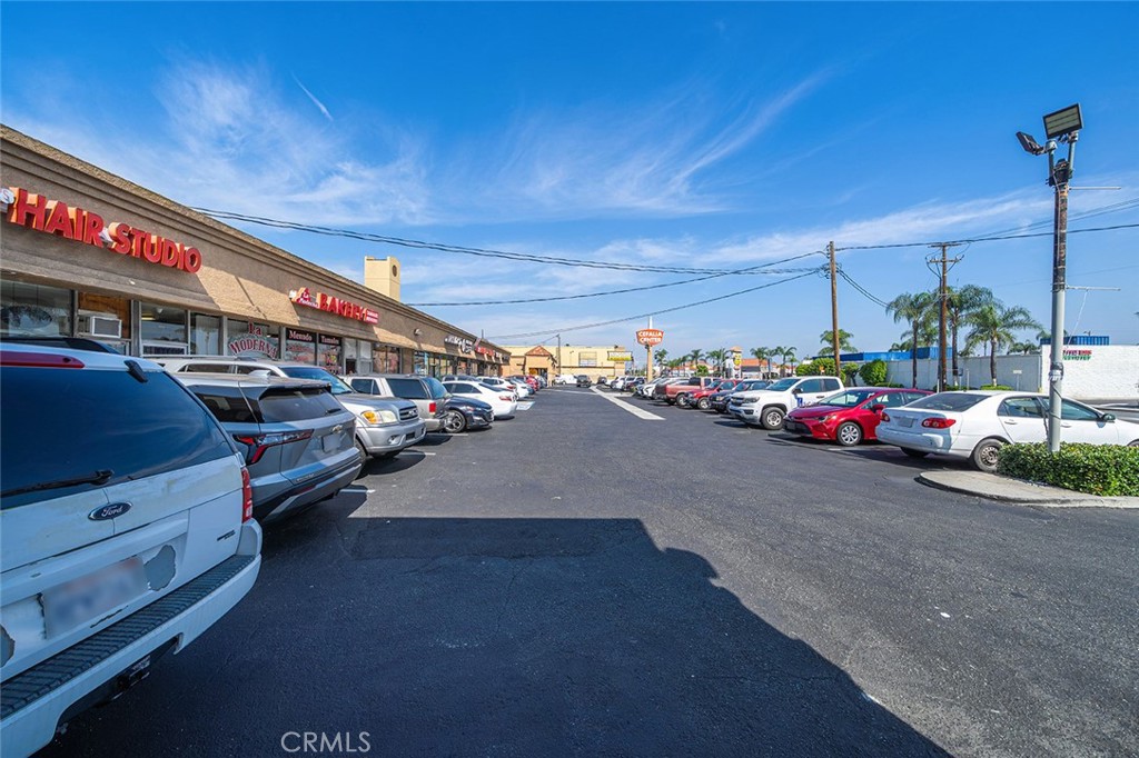 8011 Norwalk