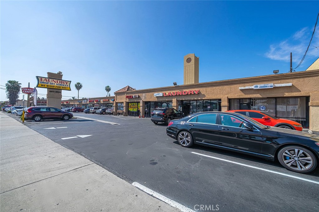8011 Norwalk