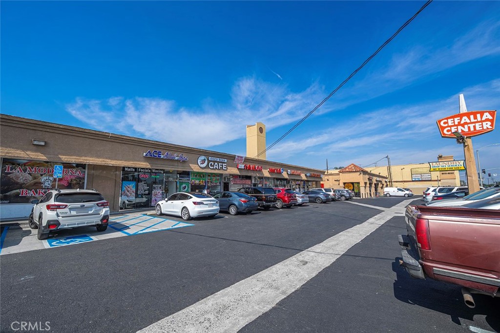 8011 Norwalk
