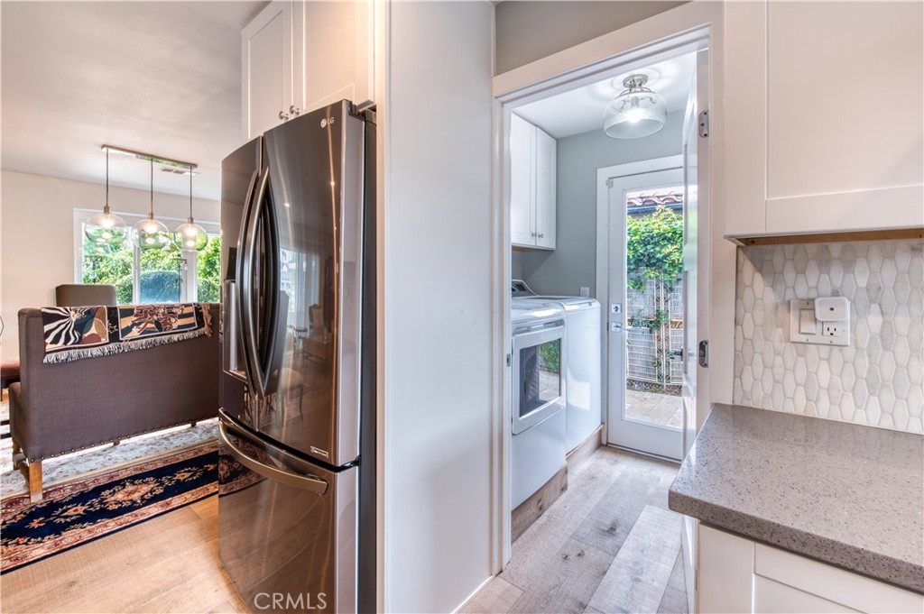 1800 Irvine