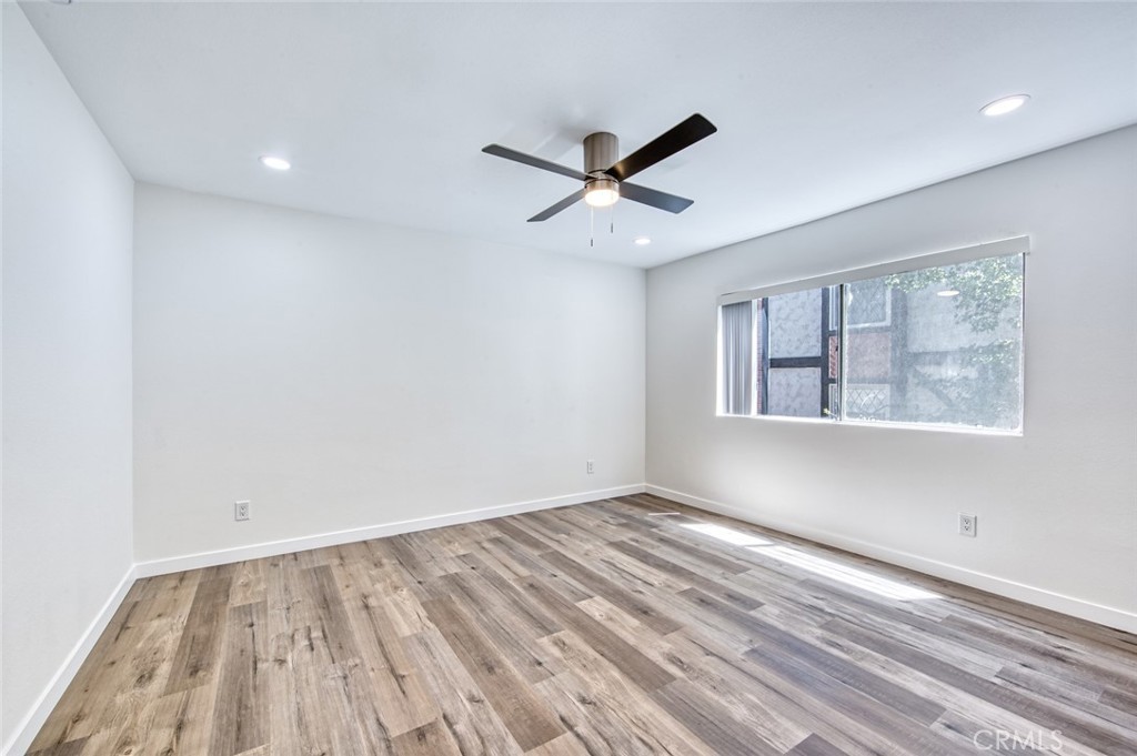522 W Sierra Madre B