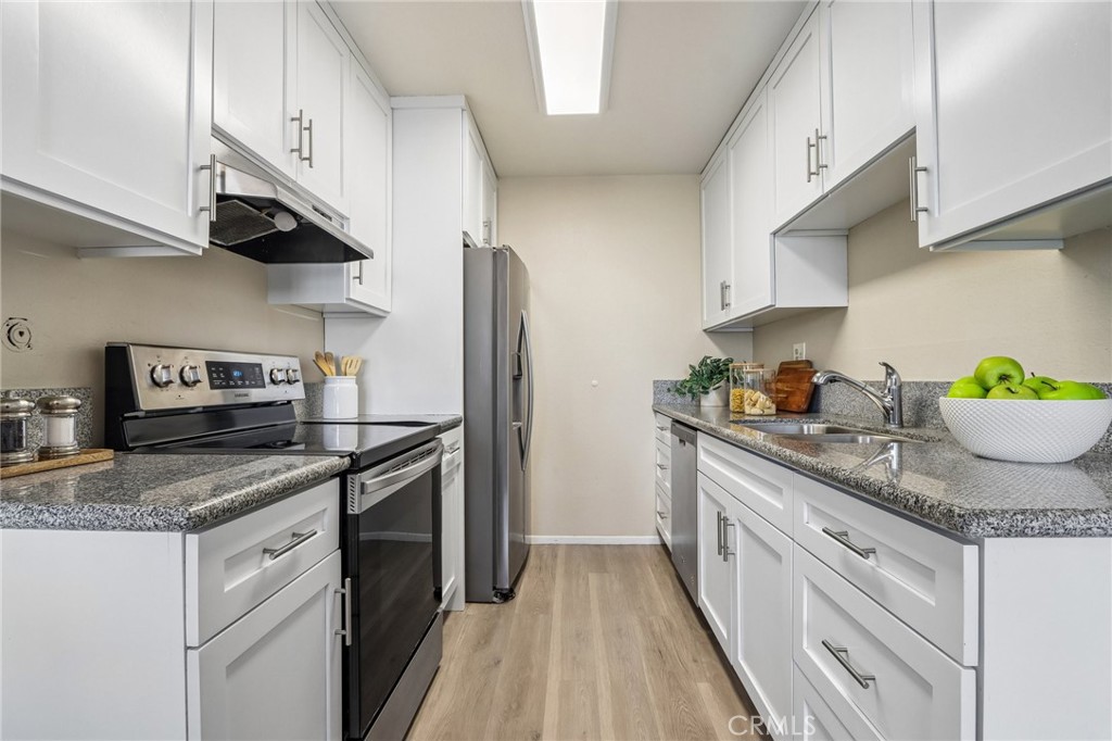 277 Pleasant Street 206