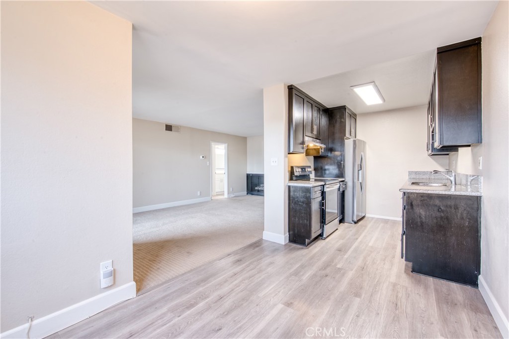 277 Pleasant Street 206