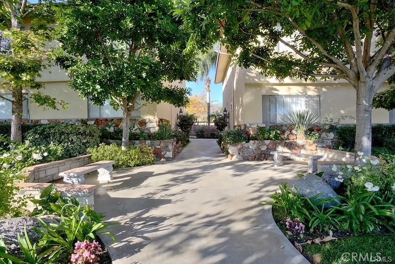 1119 W Duarte Road 18