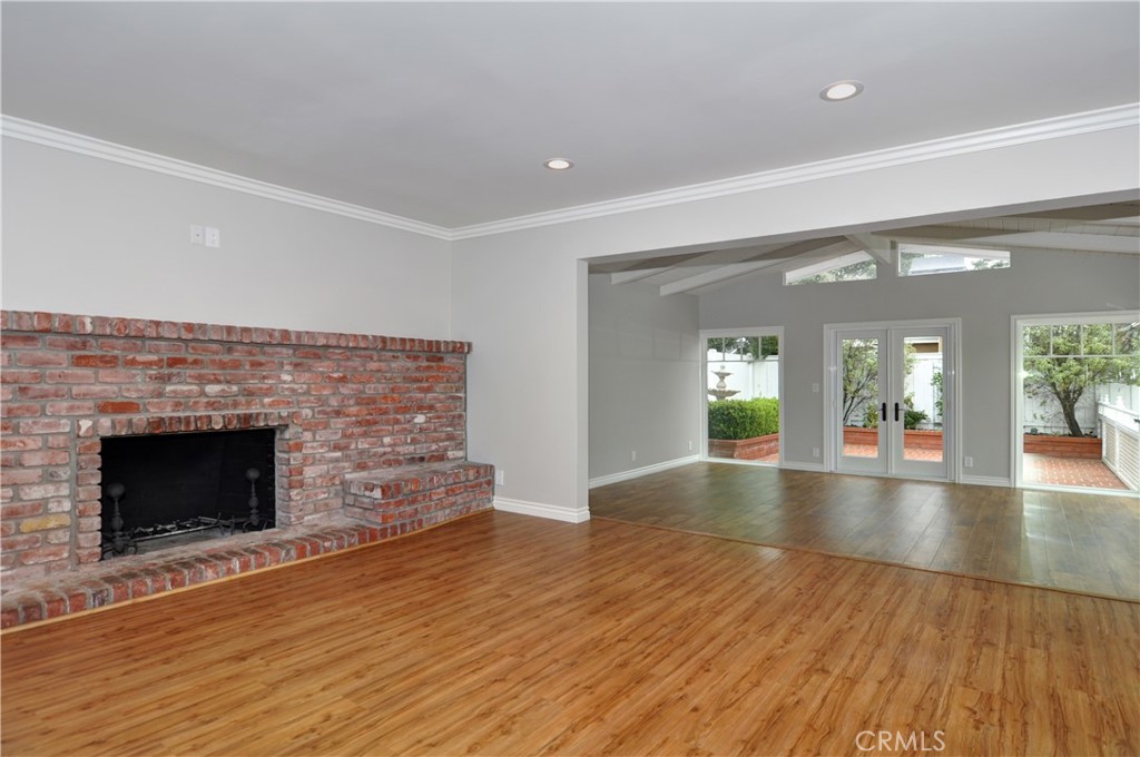 1621 Mariners Drive