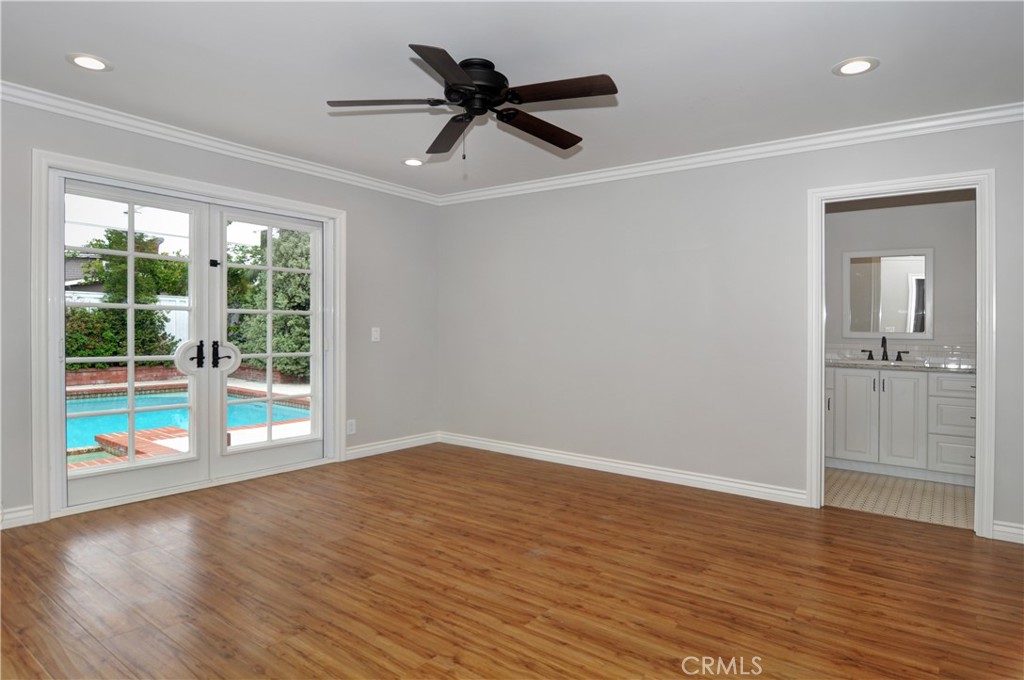 1621 Mariners Drive