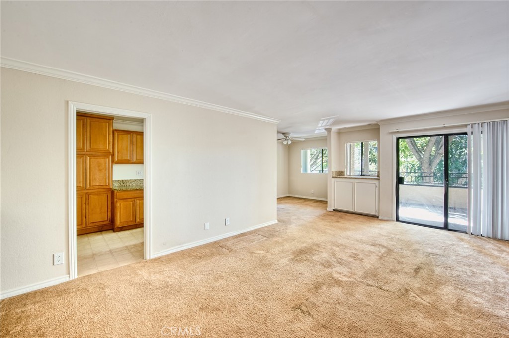 277 Pleasant Street 109