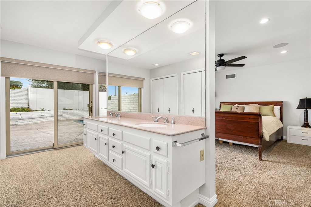 18961 Castlegate Lane