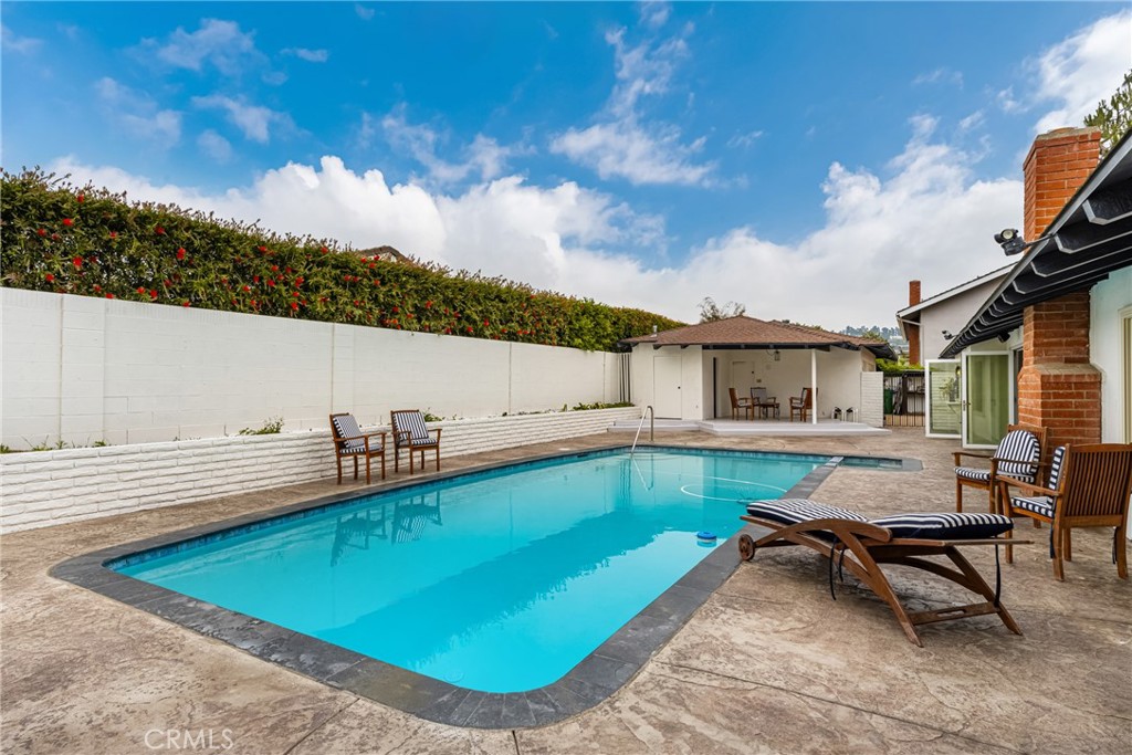 18961 Castlegate Lane