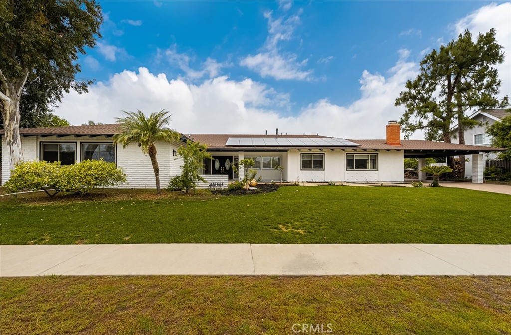 18961 Castlegate Lane