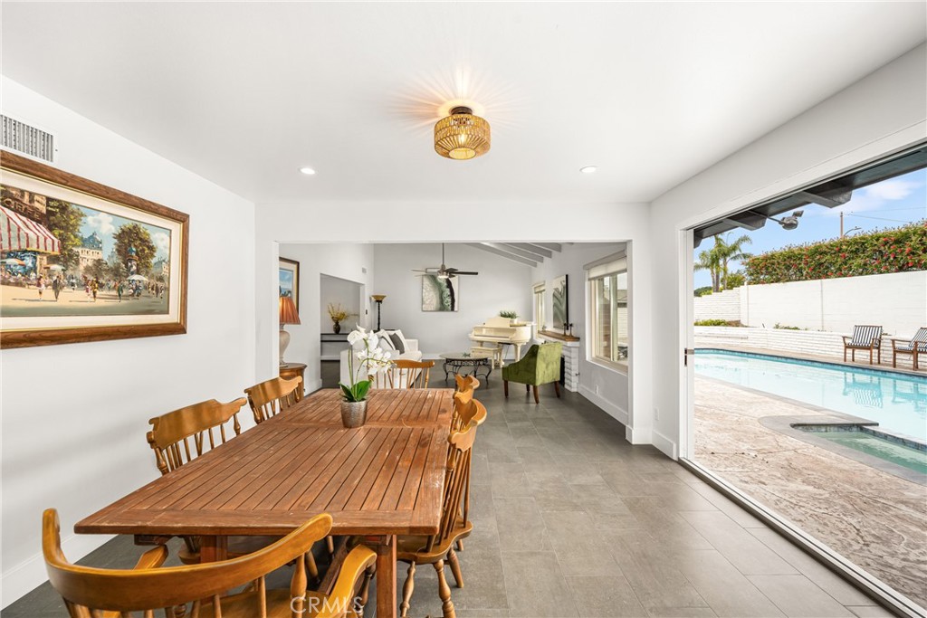 18961 Castlegate Lane