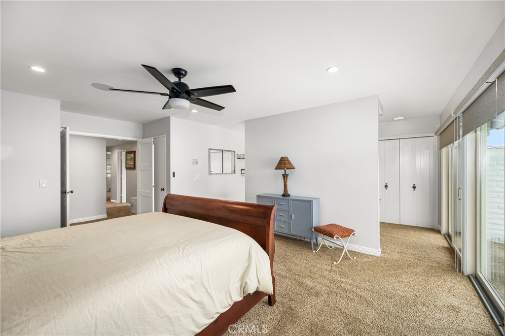 18961 Castlegate Lane