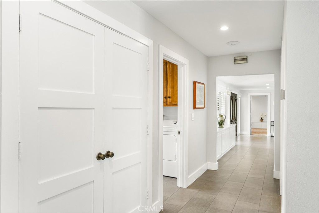 18961 Castlegate Lane