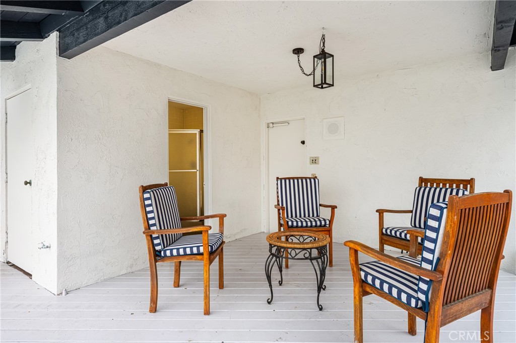 18961 Castlegate Lane