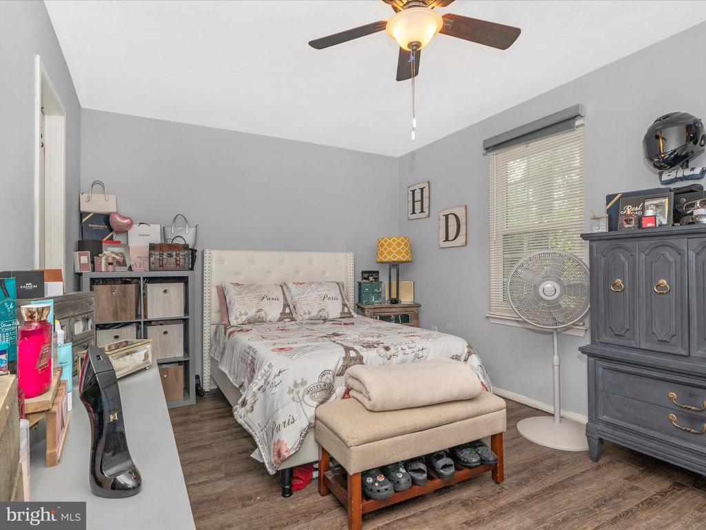 327 Rambling Ridge Ct