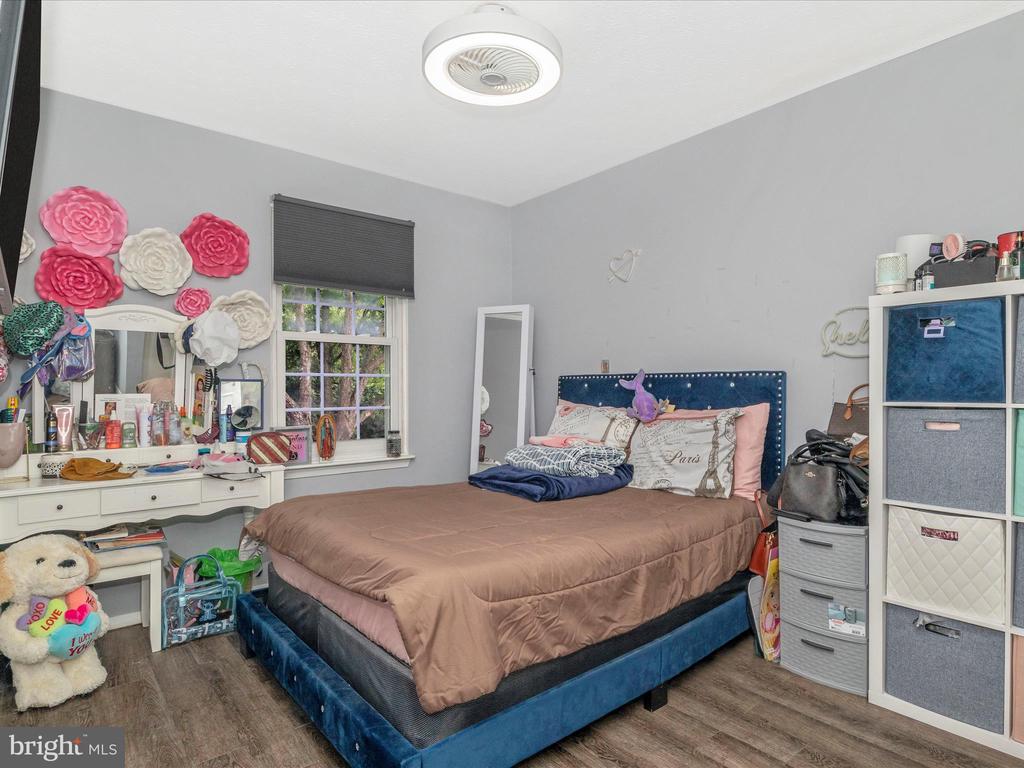 327 Rambling Ridge Ct