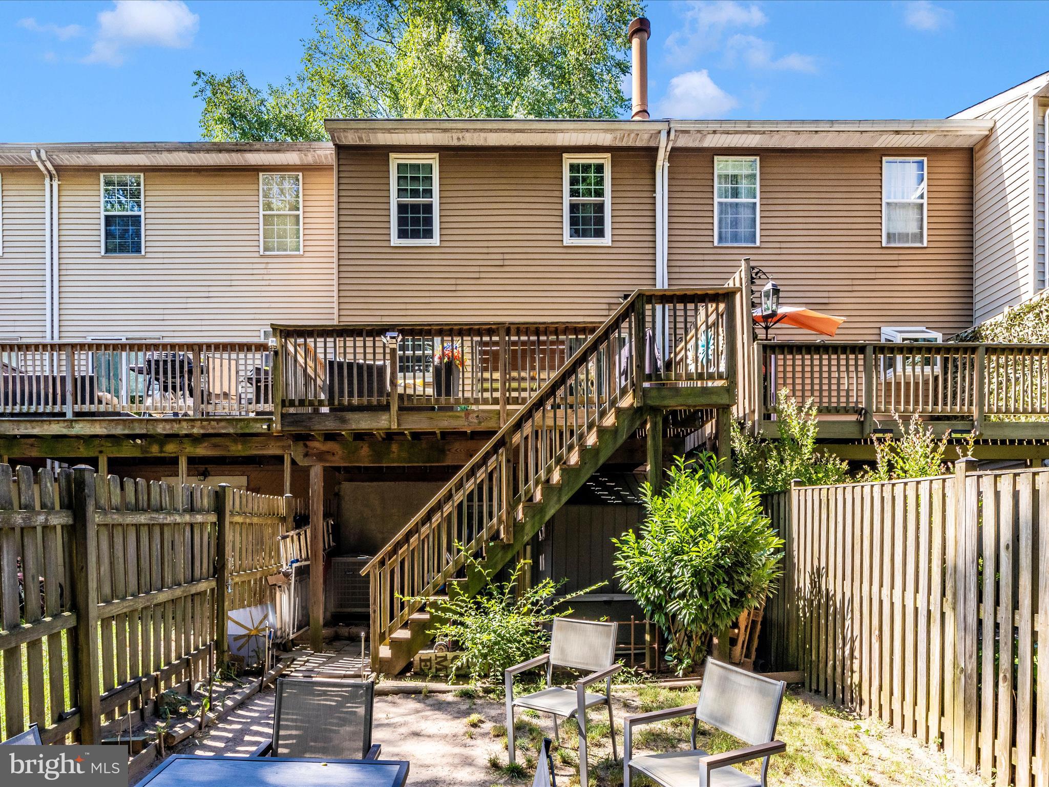 327 Rambling Ridge Ct