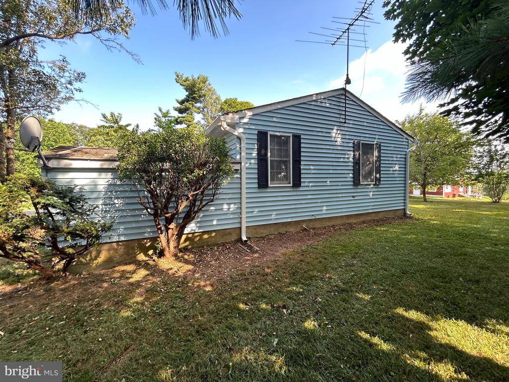 1453 Wesley Rd