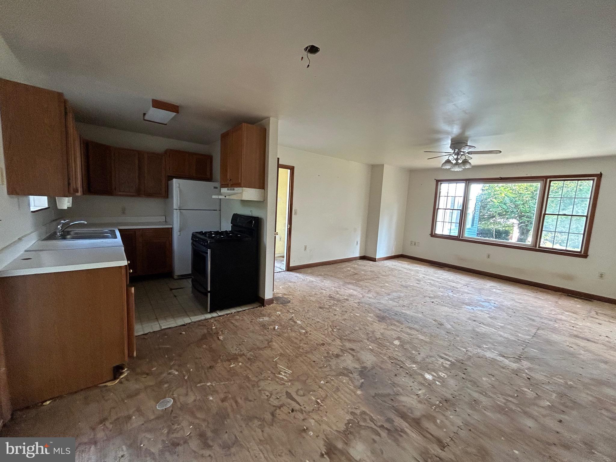 1453 Wesley Rd