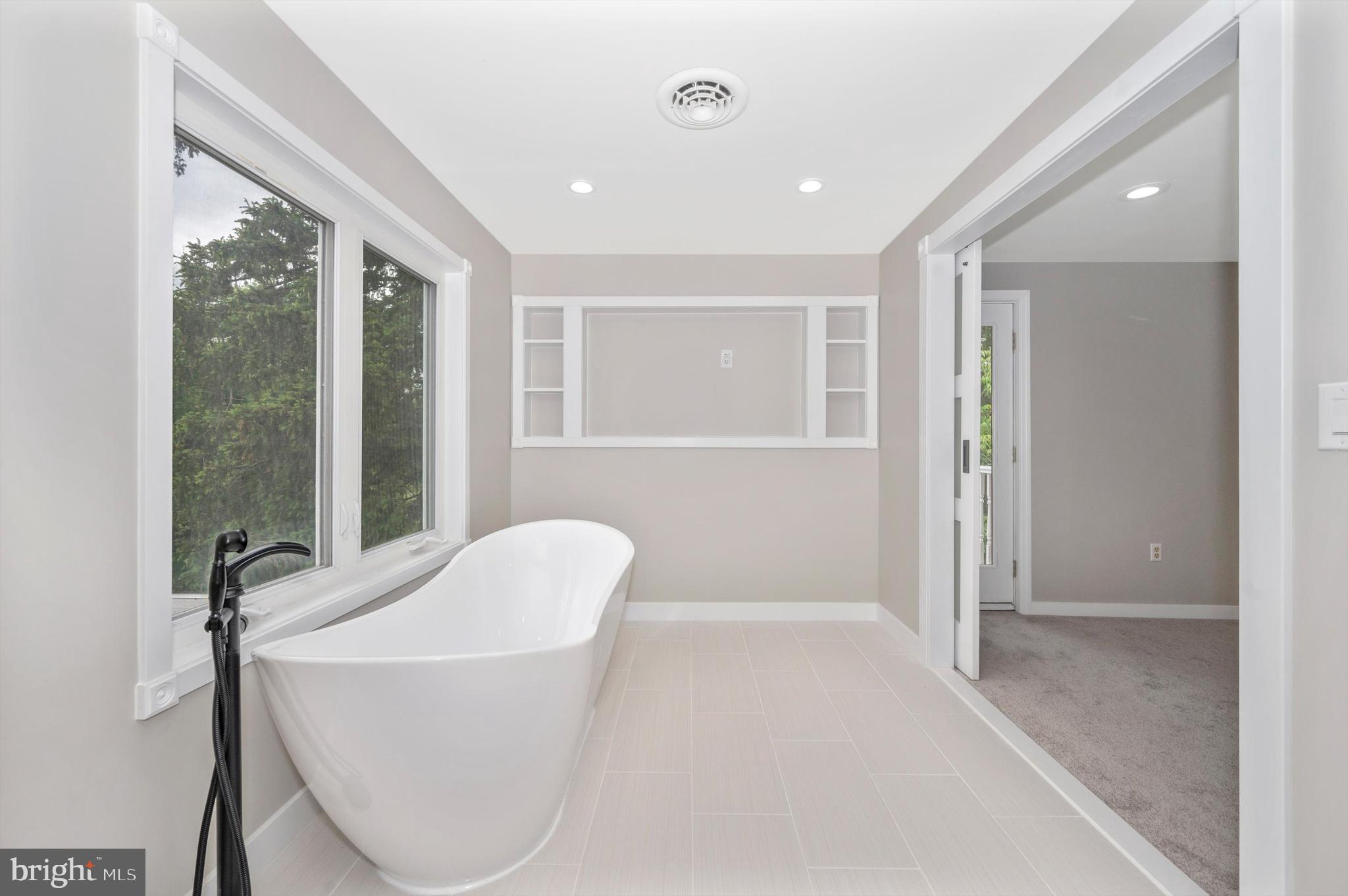 12122 WOODSBORO PIKE