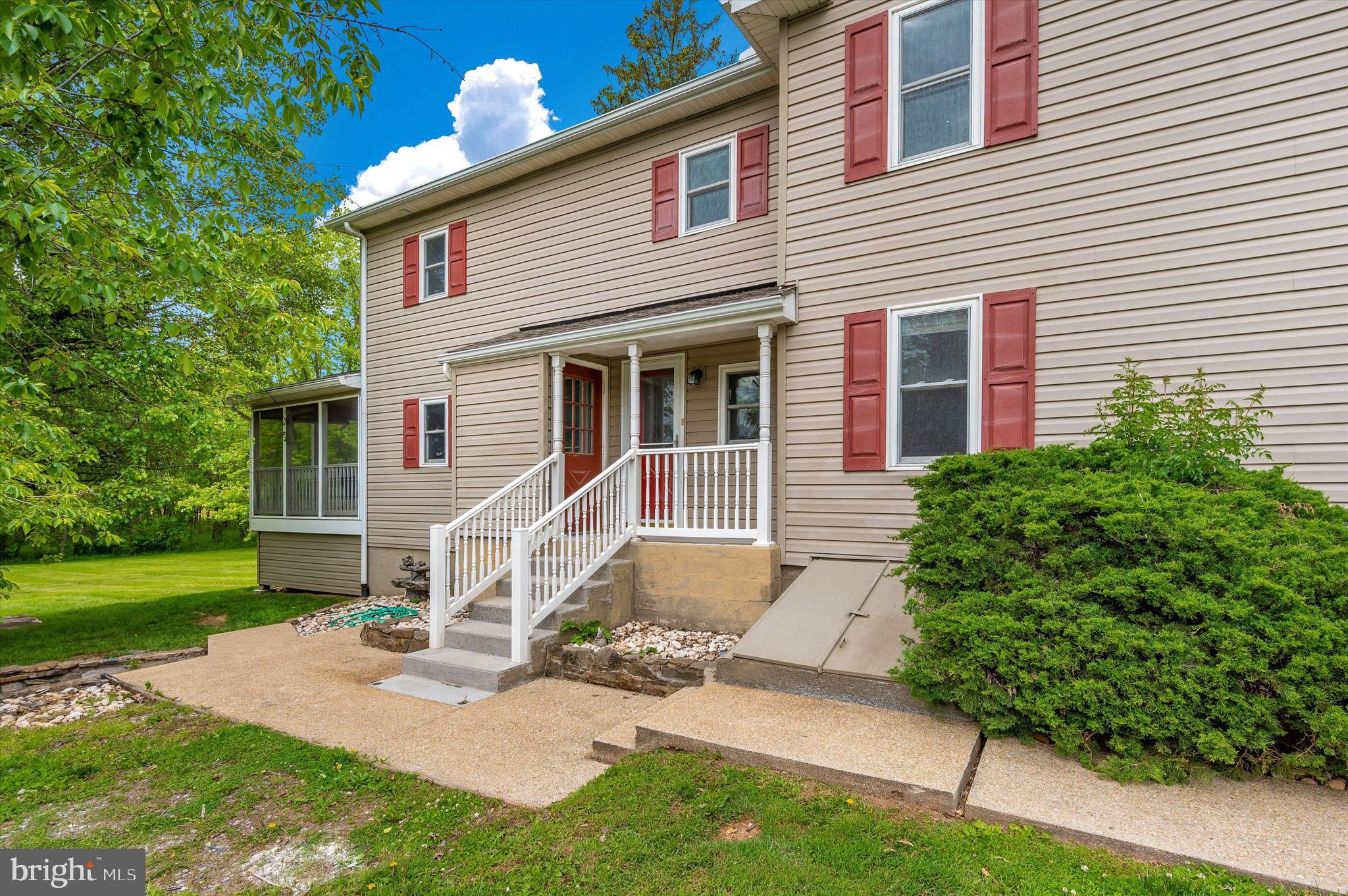12122 WOODSBORO PIKE