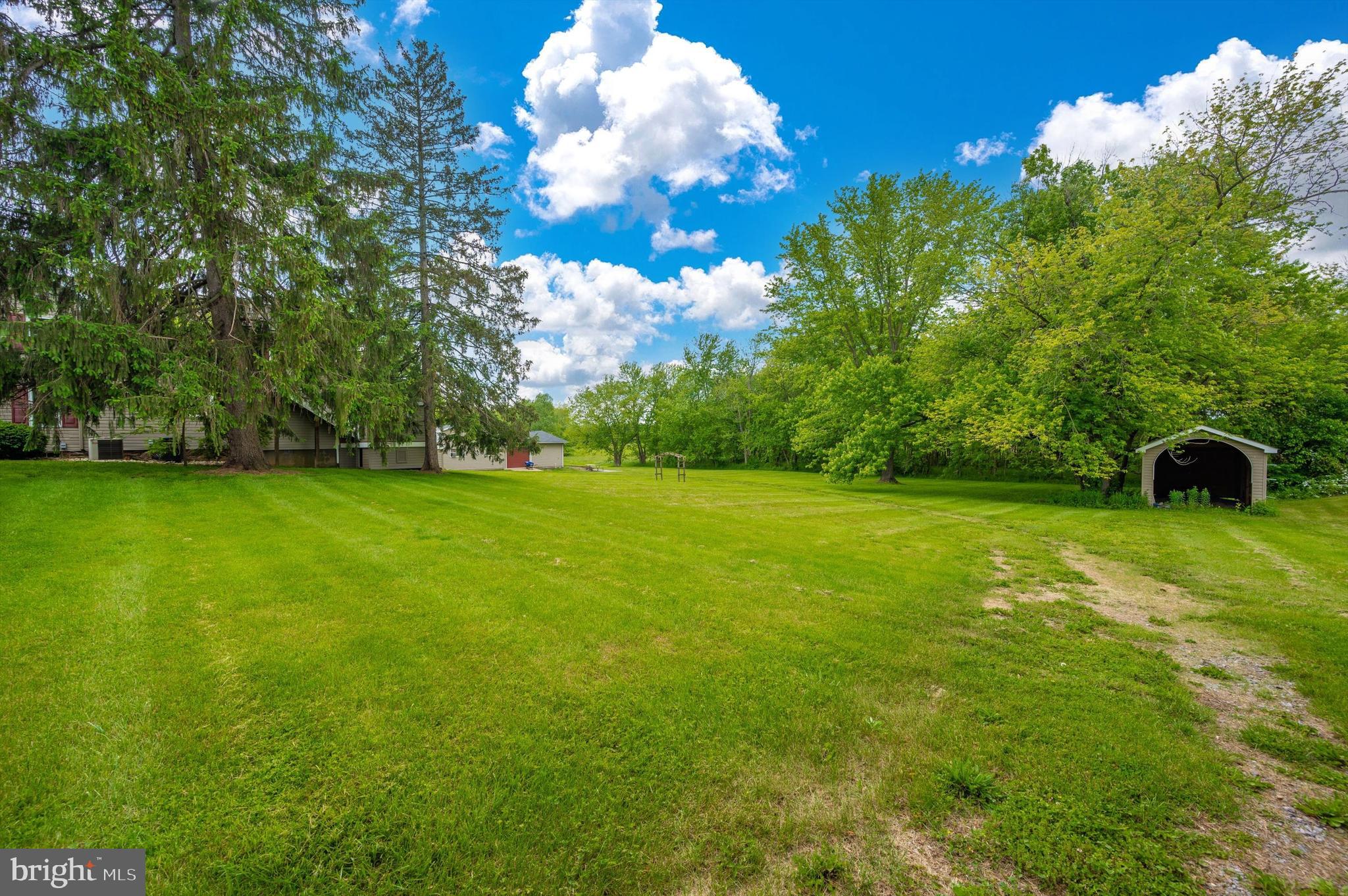 12122 WOODSBORO PIKE