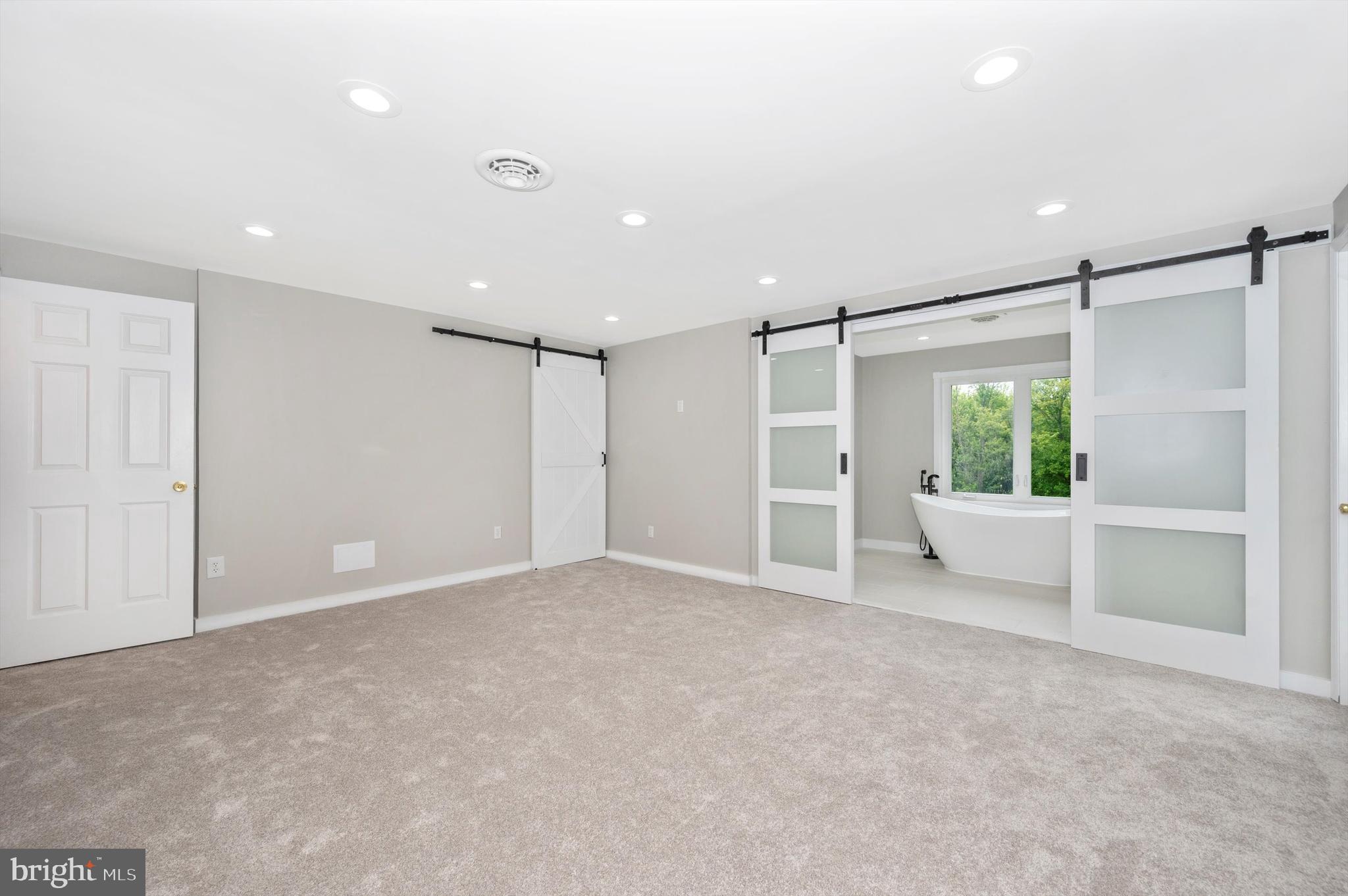 12122 WOODSBORO PIKE