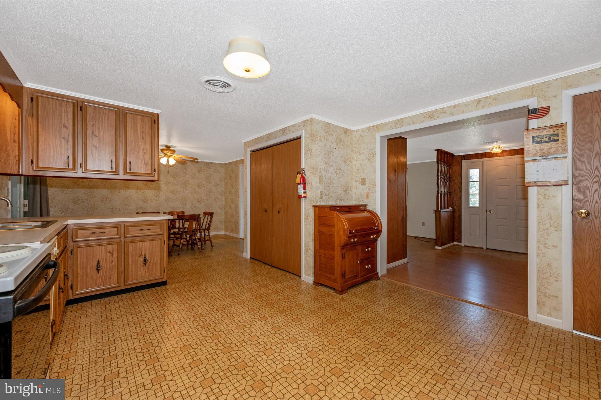 4104 ERV COURT