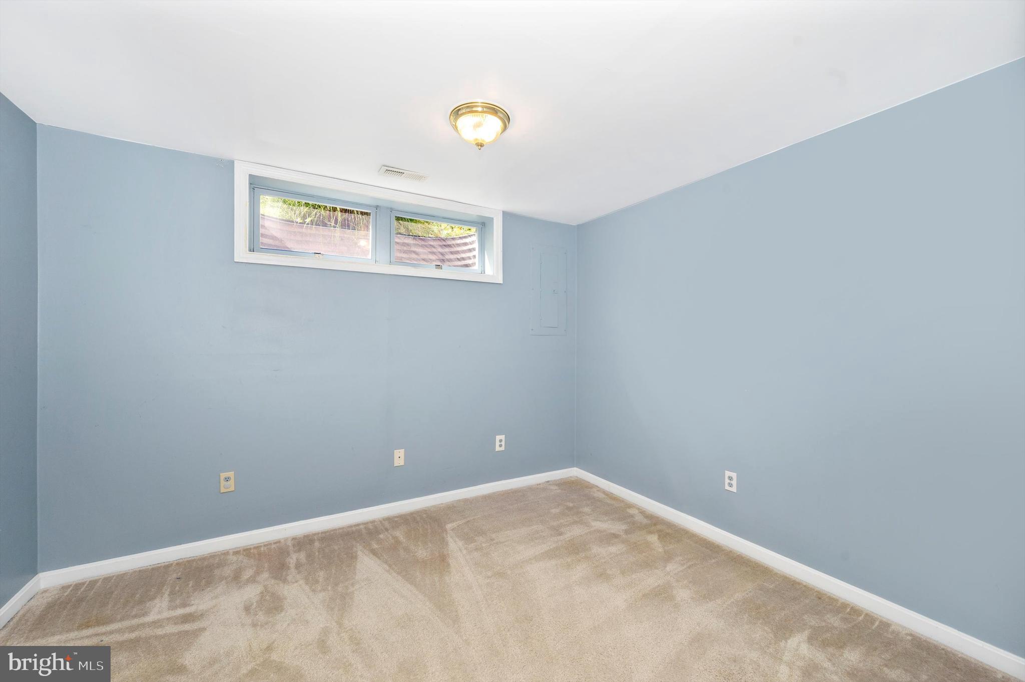 2264 WETHERBURNE WAY