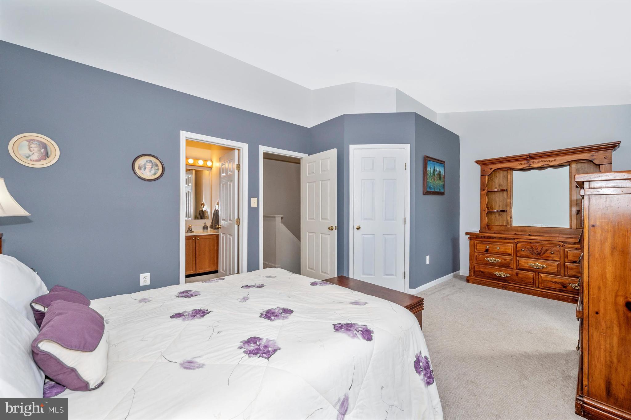 2264 WETHERBURNE WAY