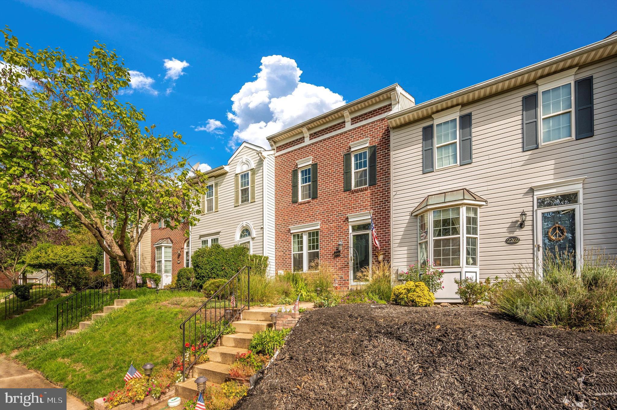 2264 WETHERBURNE WAY