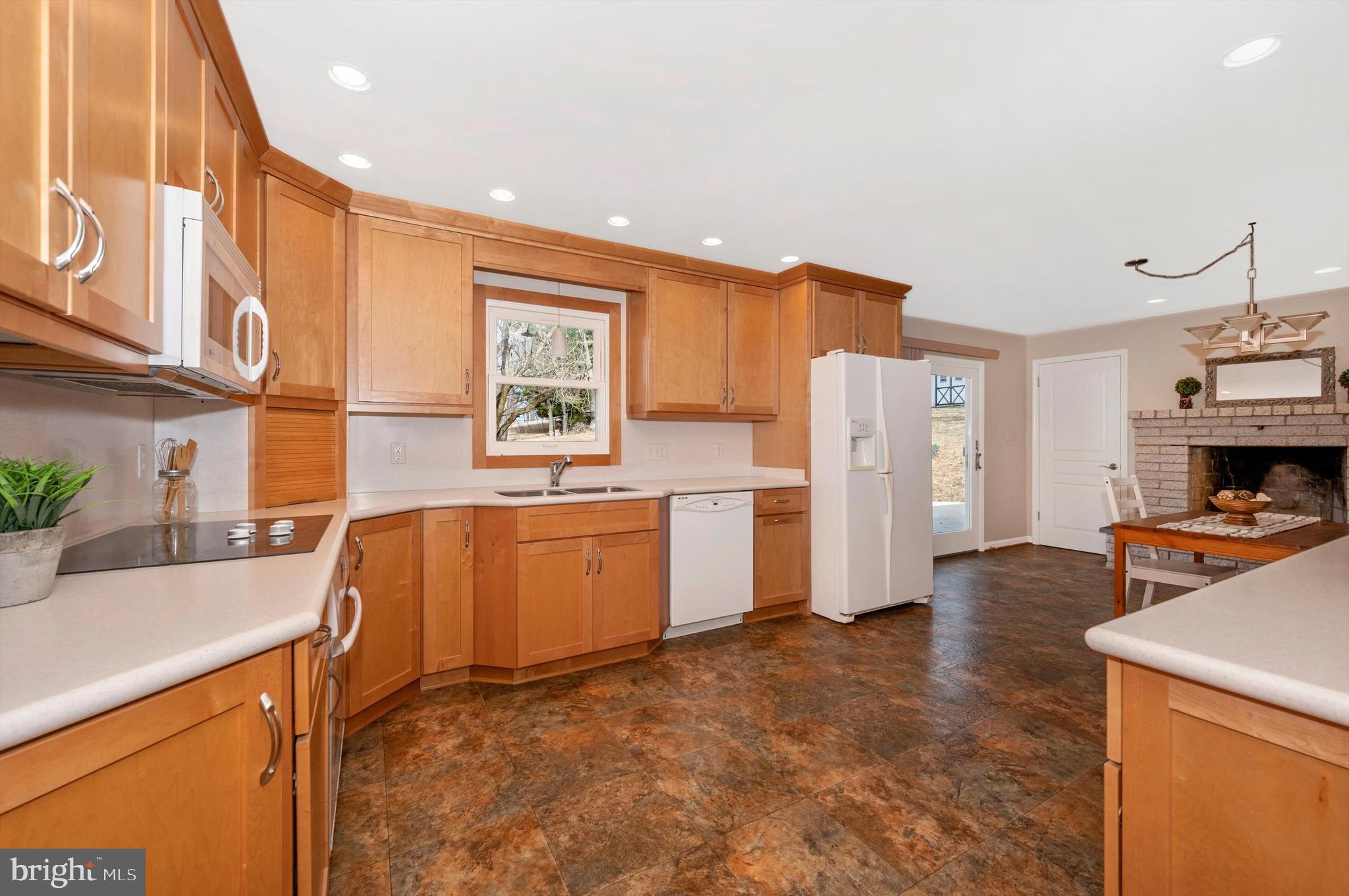 5822 Corporal Jones Ct