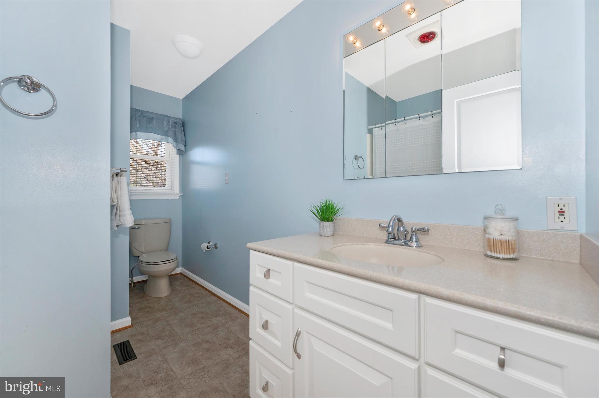 5822 Corporal Jones Ct